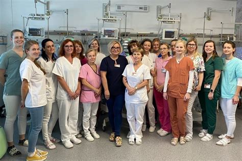 Tím zdravotníkov počas prenatálnej prehliadky