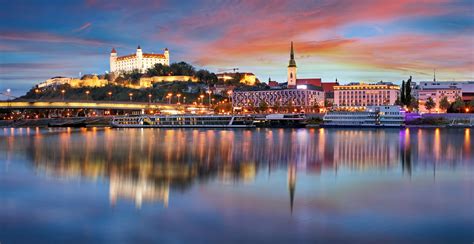 Staré Mesto Bratislava, historické centrum, kde vyrastal Martin Nikodým