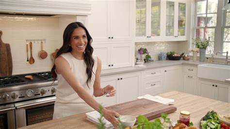 Meghan Markle show kitchen