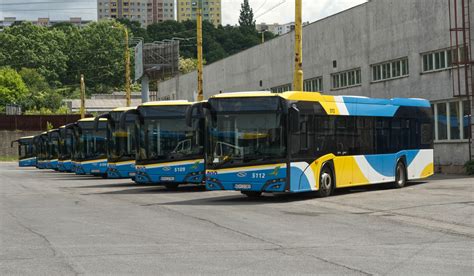Autobus mestskej hromadnej dopravy v Handlovej