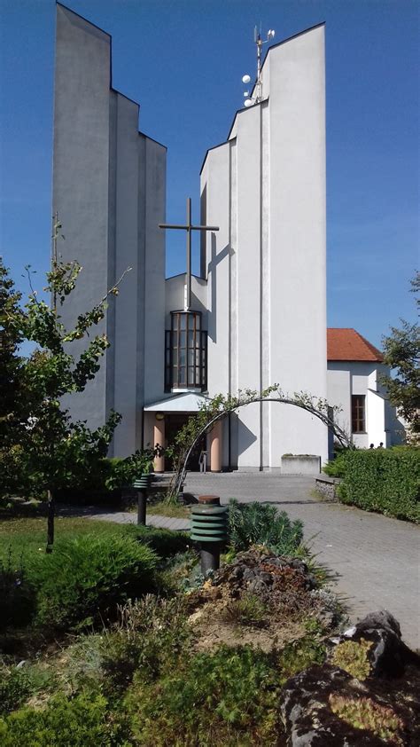 Moderný vstup do pôrodnice