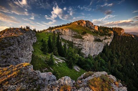 Krajina Veľkej Fatry s lesmi a horami