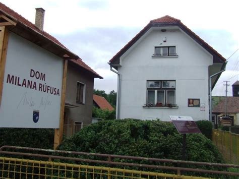 Portrét Milana Rúfusa