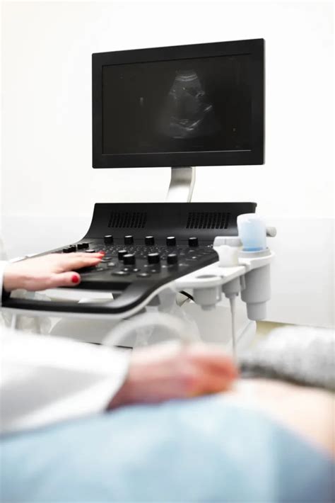 Detailný pohľad na ultrazvukové vyšetrenie tehotnej ženy
